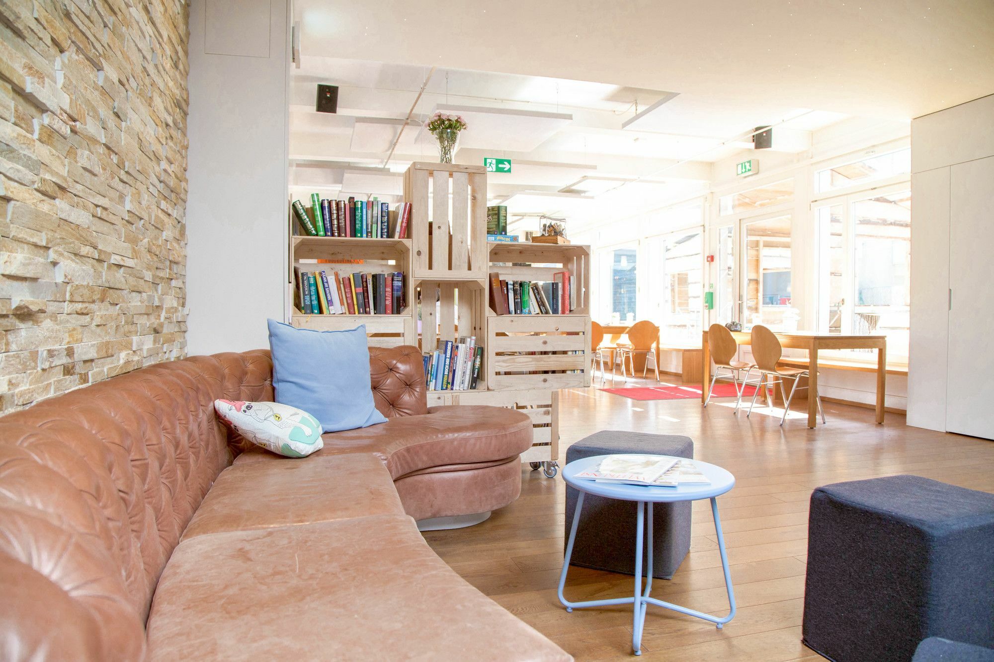 Hostel By Hyve Bazel Buitenkant foto